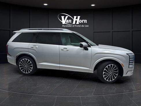 Used 2026 Hyundai Palisade Calligraphy AWD/4WD image 8