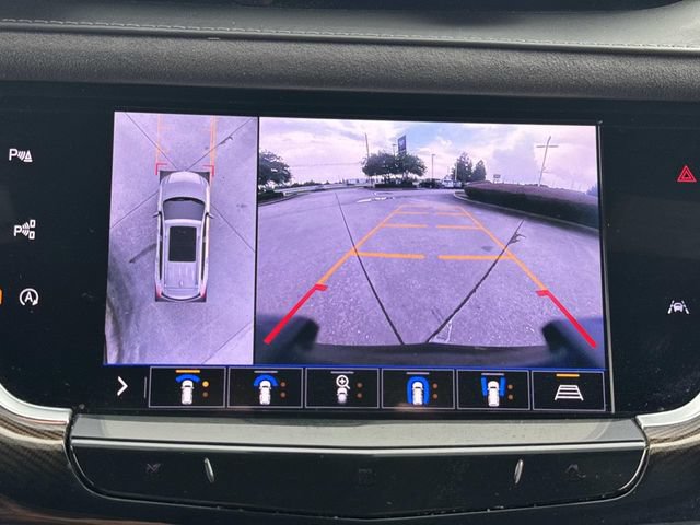 Used 2020 Cadillac XT6 FWD image 26