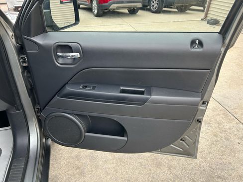 Used 2012 Jeep Patriot Sport w/ PWR Value Group image 15