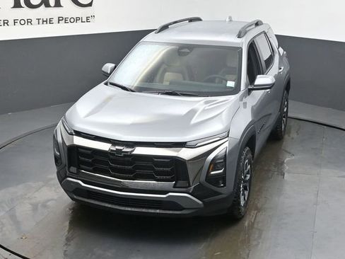 New 2026 Chevrolet Equinox ACTIV w/ Convenience Package III FWD image 24