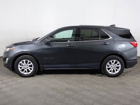 Used 2020 Chevrolet Equinox LT w/ Driver Convenience Package image 15