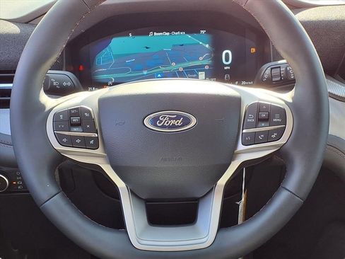 New 2026 Ford Explorer Active w/ Active Comfort Package image 19