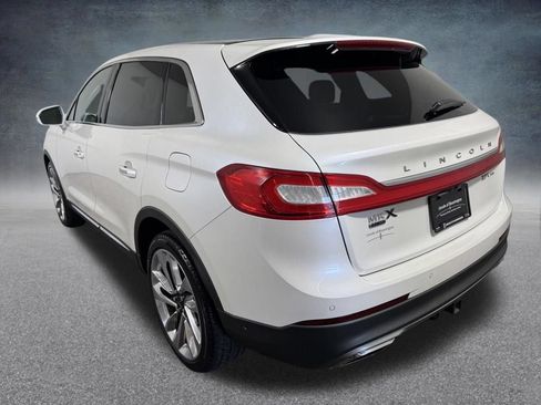 Used 2017 Lincoln MKX Black Label AWD/4WD image 4