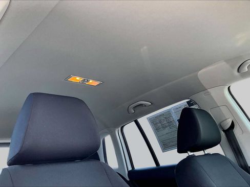 Used 2017 Volkswagen Tiguan Limited FWD image 13