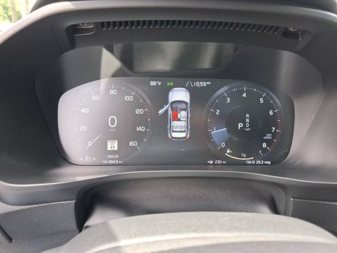 Used 2021 Volvo XC40 T4 R-Design w/ Protection Package Premier FWD image 17