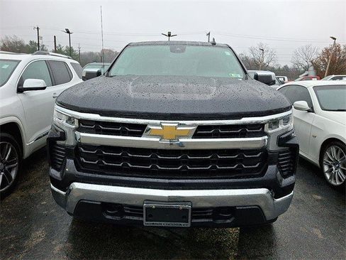 Certified 2022 Chevrolet Silverado 1500 LT image 2