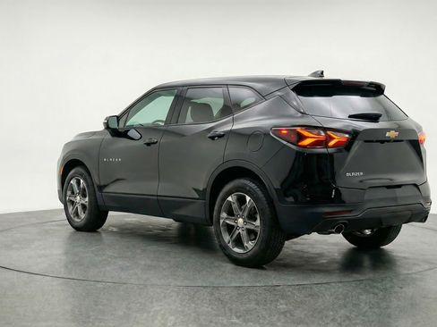 Used 2025 Chevrolet Blazer LT image 6