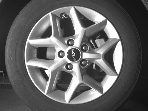 Used 2025 Kia Soul LX w/ LX Technology Package image 13