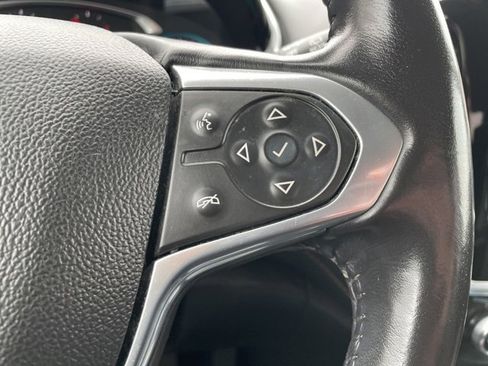 Used 2021 Chevrolet Traverse RS image 22