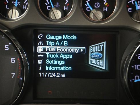 Used 2016 Ford F250 Platinum w/ Snow Plow Prep Package image 15