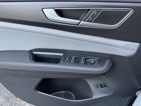 New 2026 Volkswagen Atlas Peak Edition AWD/4WD image 5