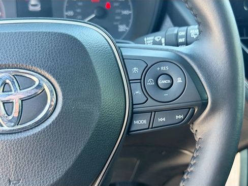 Used 2023 Toyota Corolla Cross AWD Hybrid image 36