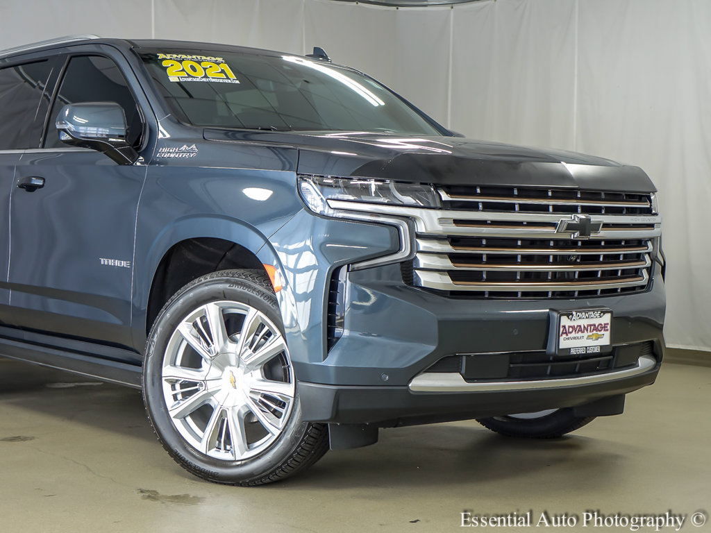 Used 2021 Chevrolet Tahoe High Country w/ Premium Package AWD/4WD image 3