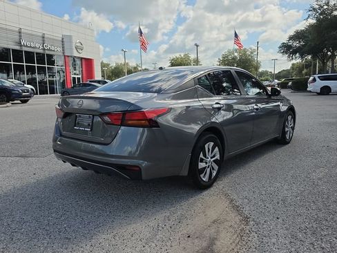 Certified 2025 Nissan Altima 2.5 S FWD image 8