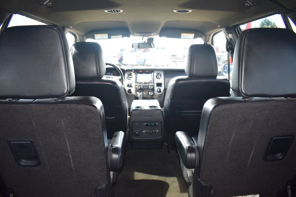 Used 2017 Ford Expedition Limited RWD image 13