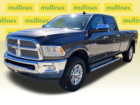 Used 2017 RAM 2500 Laramie w/ Protection Group image 15