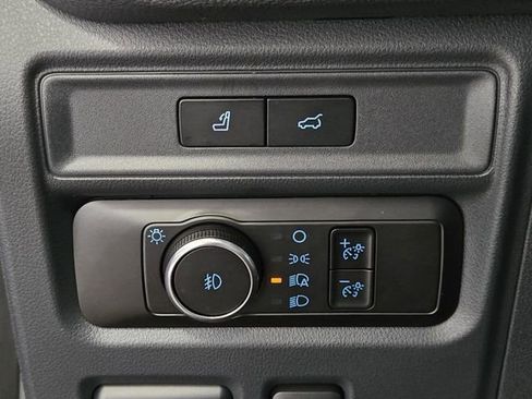 Used 2023 Ford Expedition Max Limited image 24