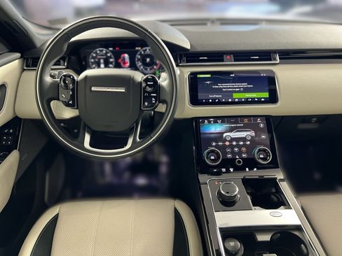 Used 2020 Land Rover Range Rover Velar R-Dynamic S image 23