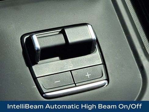 Used 2024 GMC Sierra 2500 Denali Ultimate AWD/4WD image 17