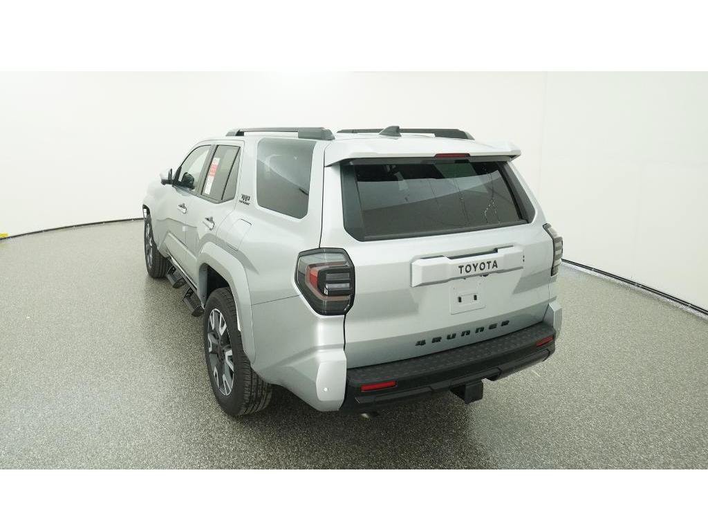 Used 2025 Toyota 4Runner TRD Sport Premium AWD/4WD image 7