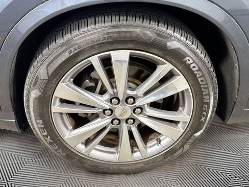 Used 2020 Cadillac XT6 Premium Luxury image 34