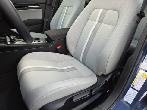 Certified 2025 Honda Civic Sport image 28
