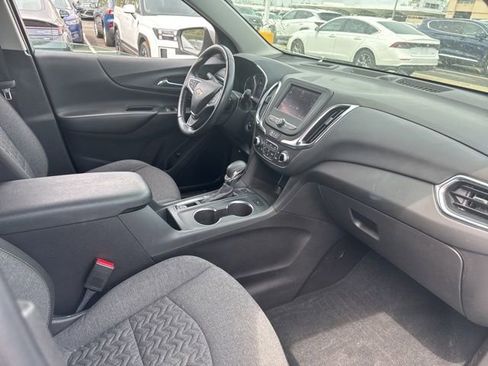 Used 2022 Chevrolet Equinox LT AWD/4WD image 8