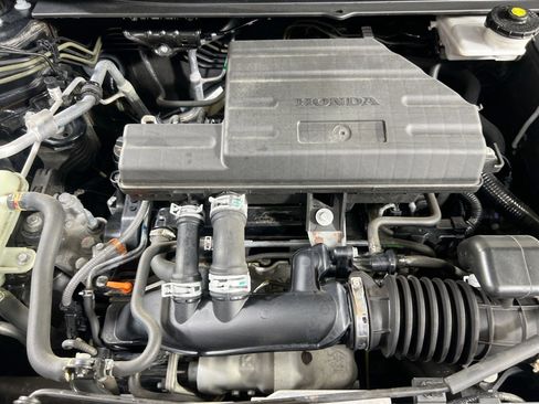 Used 2022 Honda CR-V Touring image 30