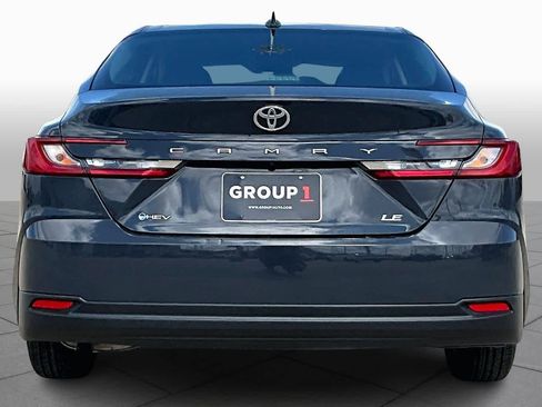 Used 2025 Toyota Camry LE FWD image 5