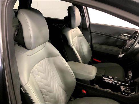 Certified 2024 Kia Sportage X-Pro image 7