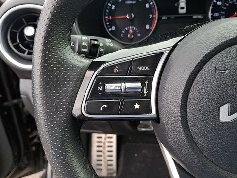 Certified 2023 Kia Forte GT-Line w/ GT-Line Technology Package FWD image 22