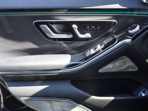Used 2023 Mercedes-Benz Maybach S 680 4MATIC image 35