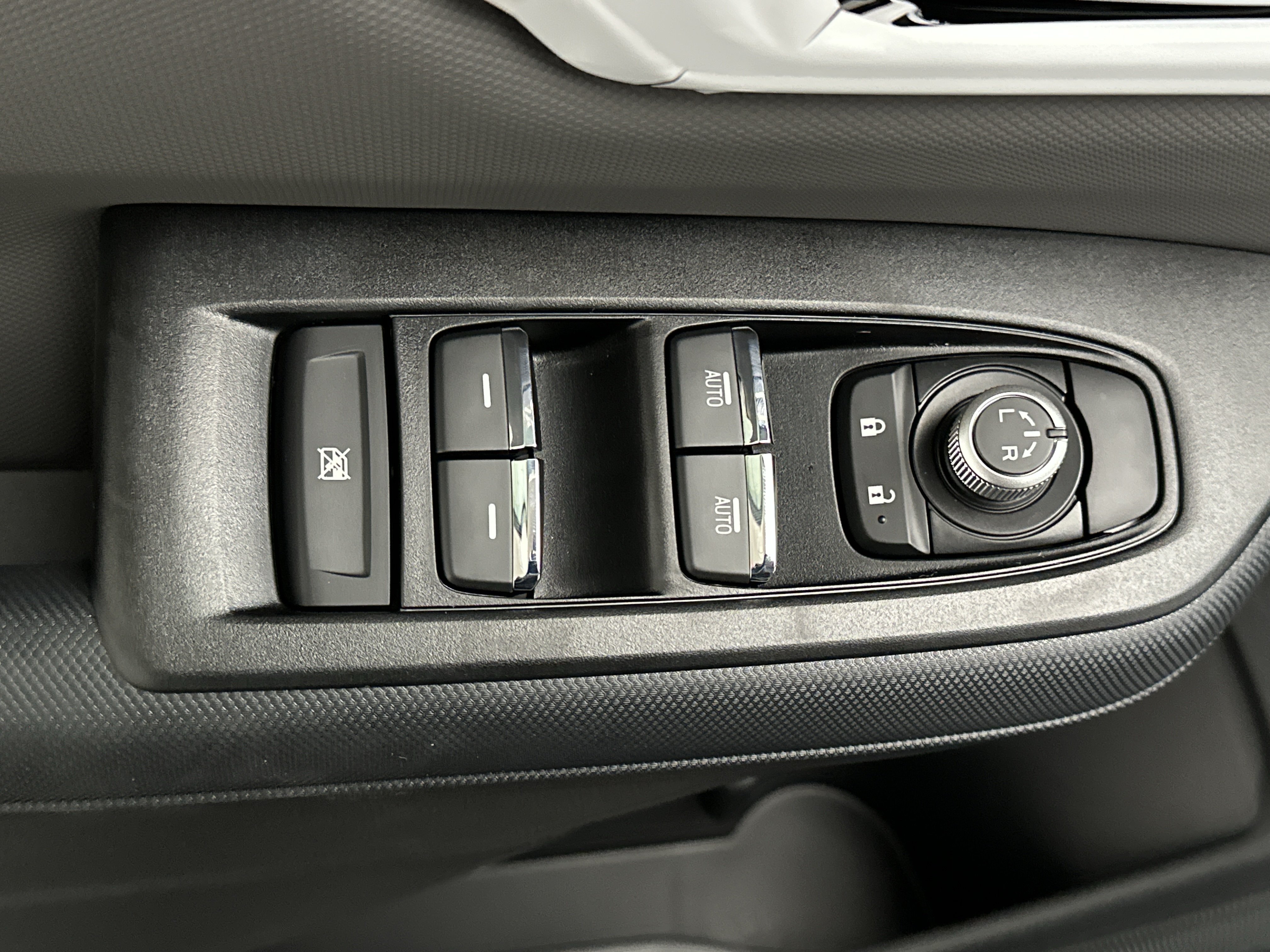 New 2026 Subaru Forester Sport AWD/4WD image 17