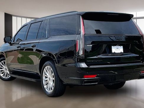 Used 2024 Cadillac Escalade ESV Premium Luxury Platinum AWD/4WD image 12