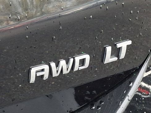 Used 2024 Chevrolet Equinox LT image 31