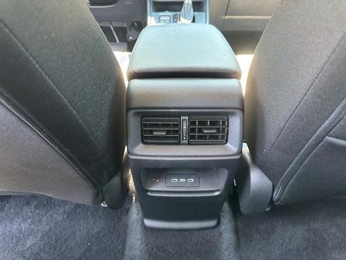 Used 2025 Honda CR-V EX image 29
