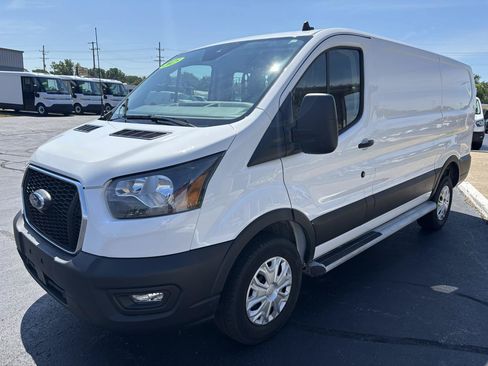 Used 2025 Ford Transit 250 Low Roof w/ Exterior Upgrade Package RWD image 7