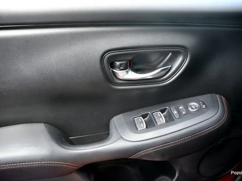 Certified 2026 Honda HR-V Sport image 9