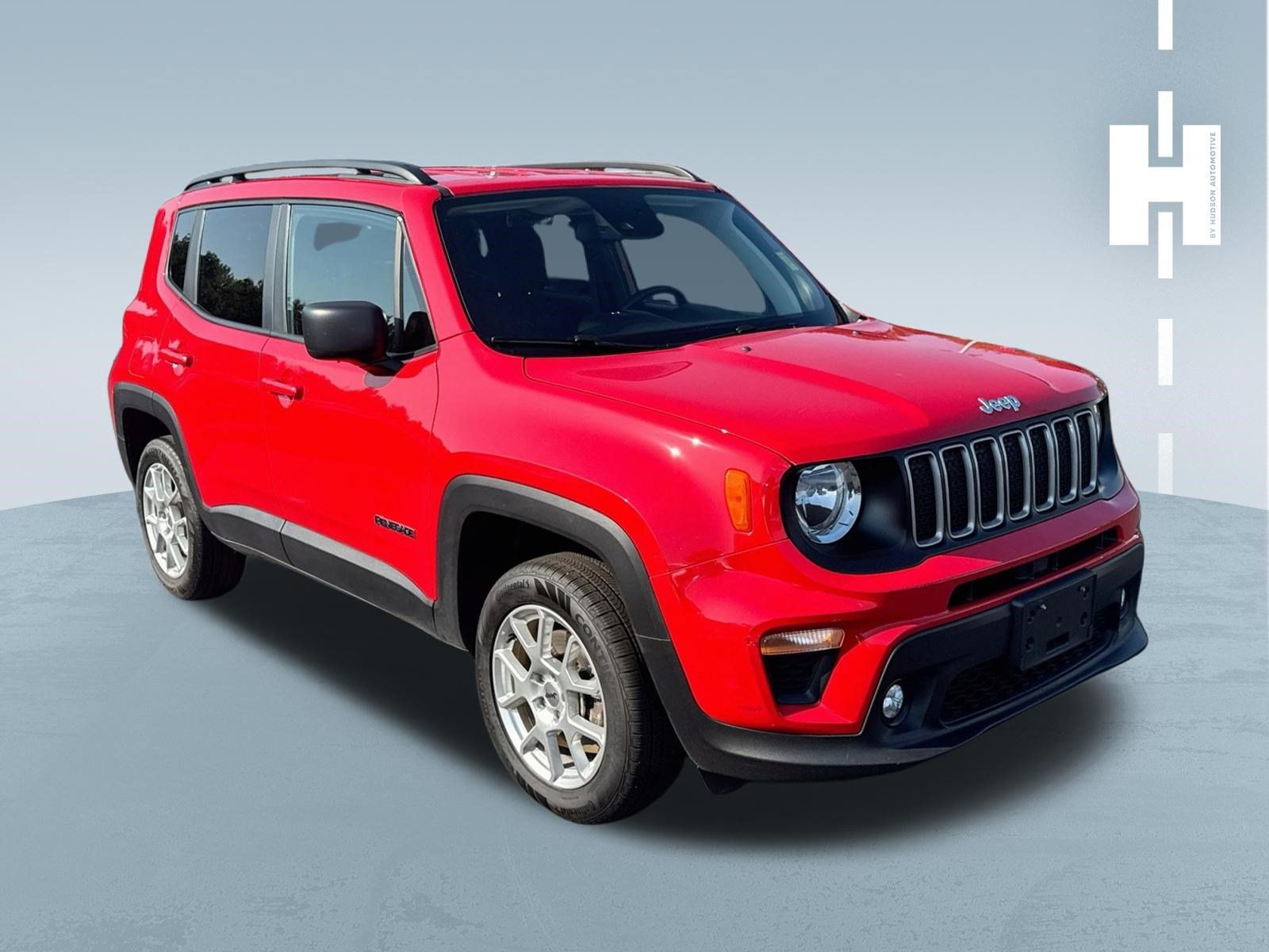 Used 2022 Jeep Renegade Latitude w/ Convenience Group AWD/4WD image 1
