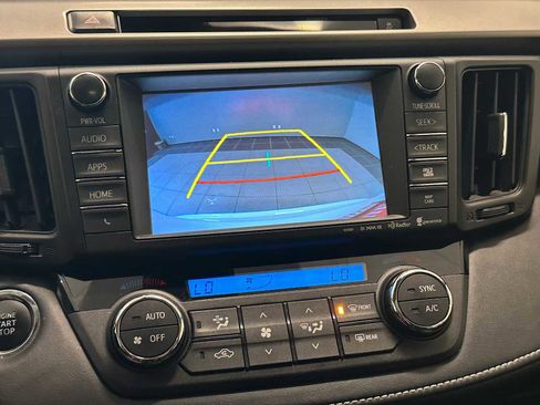 Used 2016 Toyota RAV4 XLE w/ Convenience Package AWD/4WD image 12