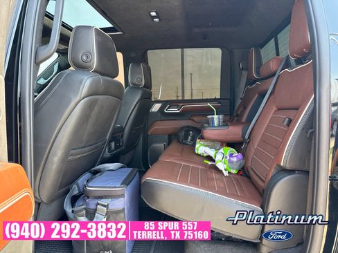 Used 2024 GMC Sierra 2500 Denali Ultimate AWD/4WD image 10