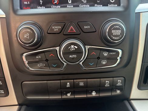 Used 2018 RAM 1500 Big Horn AWD/4WD image 19