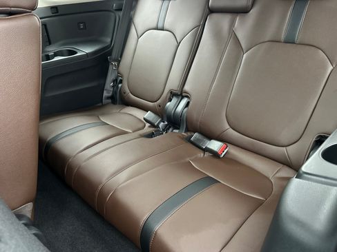 New 2026 Honda Pilot Touring image 13