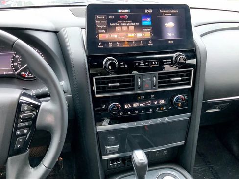 Used 2022 Nissan Armada SL w/ Midnight Edition Package RWD image 7