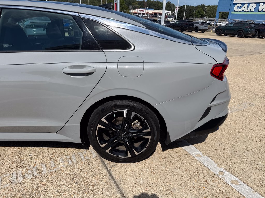Used 2022 Kia K5 GT-Line w/ GT-Line FWD Premium Package image 28