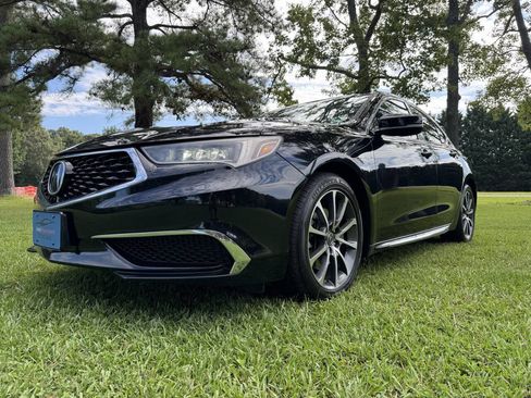 Used 2018 Acura TLX V6 w/ Technology Package FWD image 7