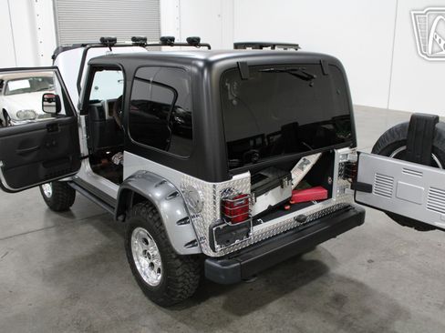 Used 2003 Jeep Wrangler Rubicon image 30