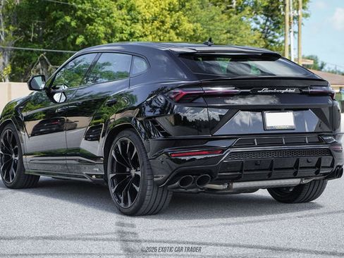 Used 2024 Lamborghini Urus S AWD/4WD image 6