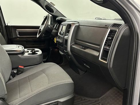 Used 2022 RAM 1500 Classic Warlock image 32