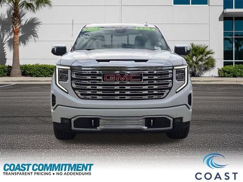 Certified 2022 GMC Sierra 1500 Denali AWD/4WD image 2